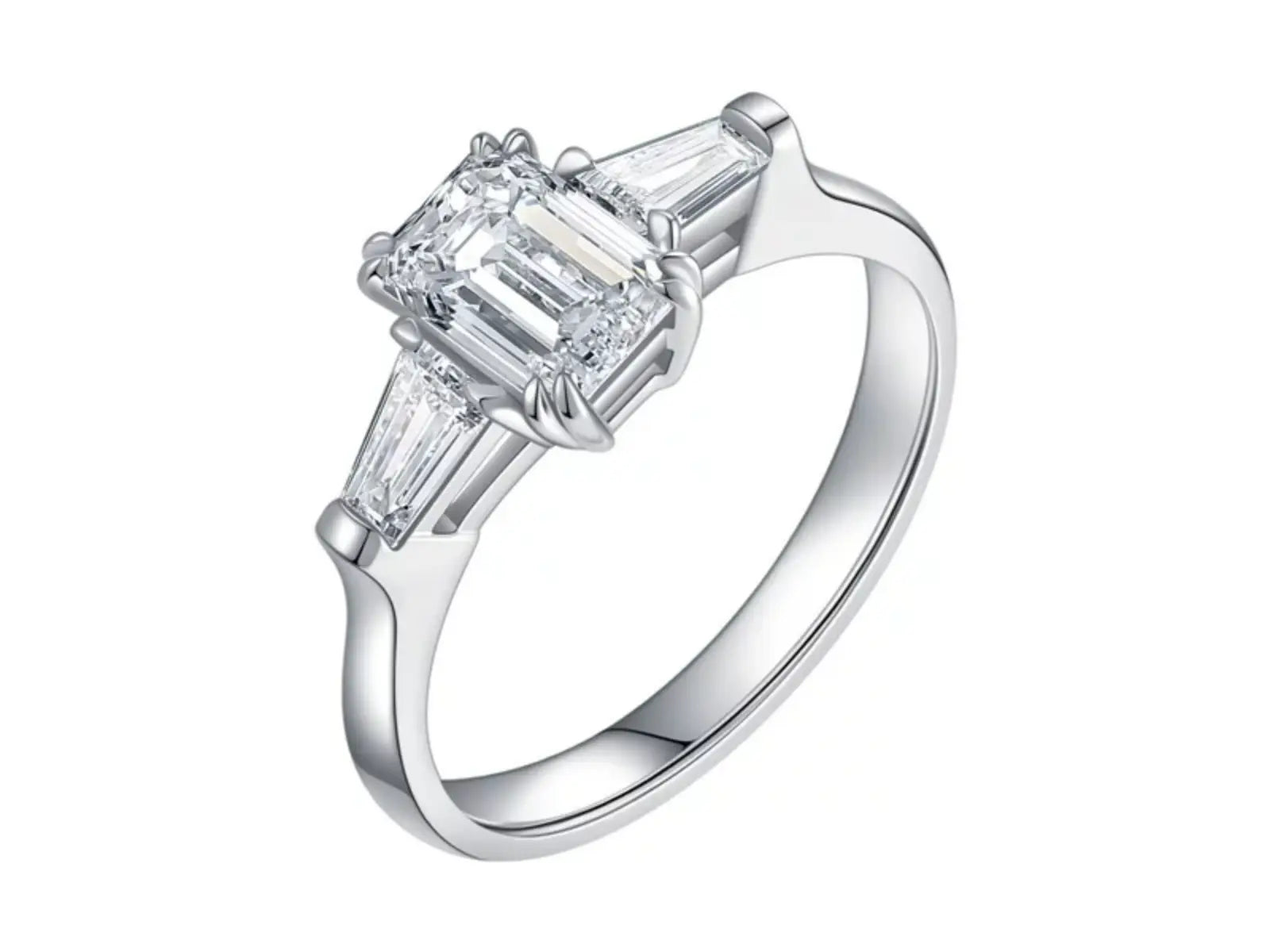 Lab-grown diamond trio ring in 18K white gold by Cyrediamond