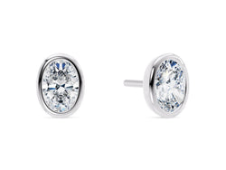 The Ovalis lab-grown diamond earrings in Platinum PT950 — Cyrediamond