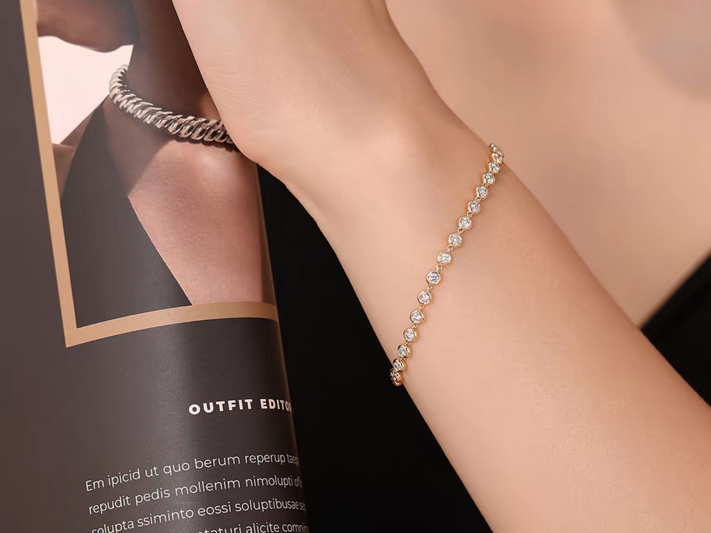 Bracciale Tennis Cyre The Astraea indossato – Diamante Lab-Grown, Oro 18K